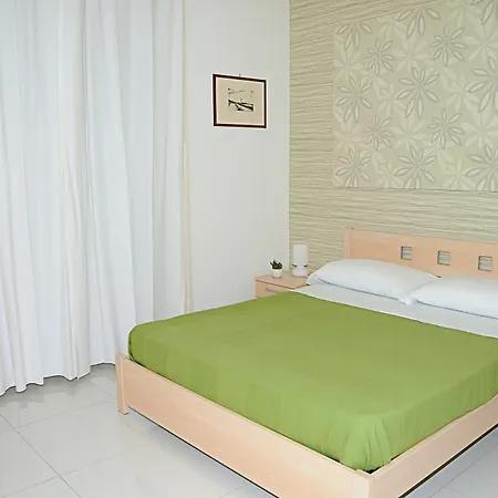 Casa Aragonese Hotel